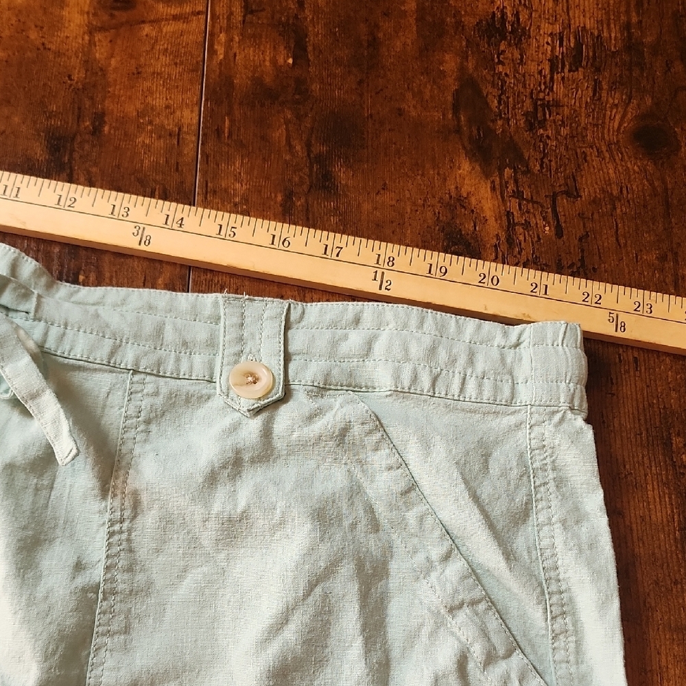 TORRID | Light Green Linen Blend Pull On Patch Pocket Drawstring Shorts | 22 - Picture 7 of 11